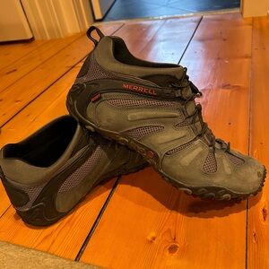 Merrell Men's Black and Purple Athletic Shoes